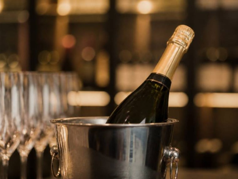 Bonnes marques de champagne : repères pour s’orienter parmi les grandes maisons