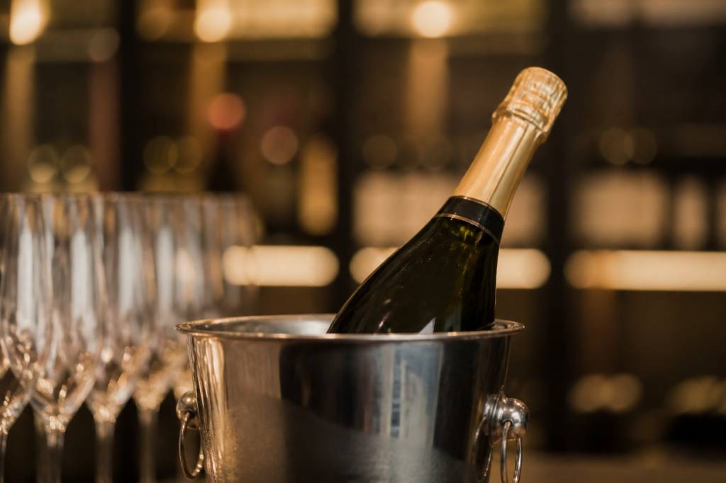Bonnes marques de champagne : repères pour s’orienter parmi les grandes maisons