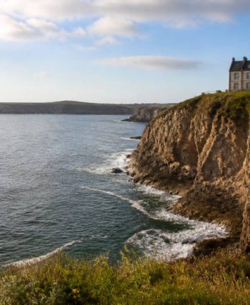 Jules Verne en France : sur les traces de l’écrivain entre littérature, gastronomie et terroirs viticoles